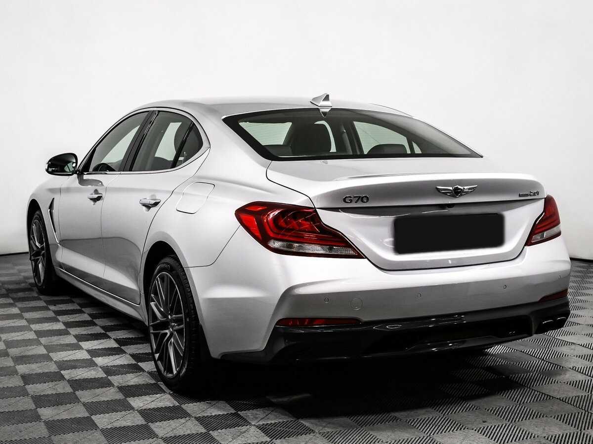 Купить Genesis G70 с пробегом. Фото: #6