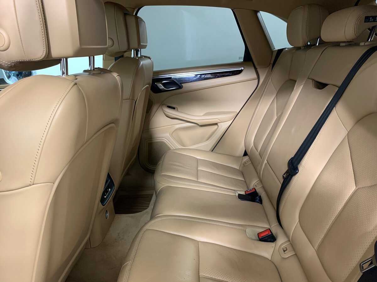 Купить Porsche Macan с пробегом. Фото: #18