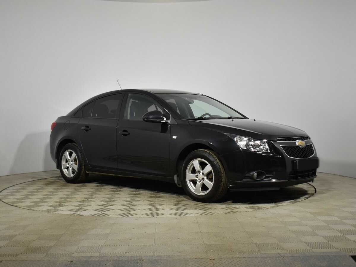 Купить Chevrolet Cruze с пробегом. Фото: #2