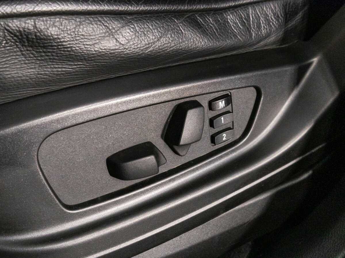 Купить BMW X5 с пробегом. Фото: #17