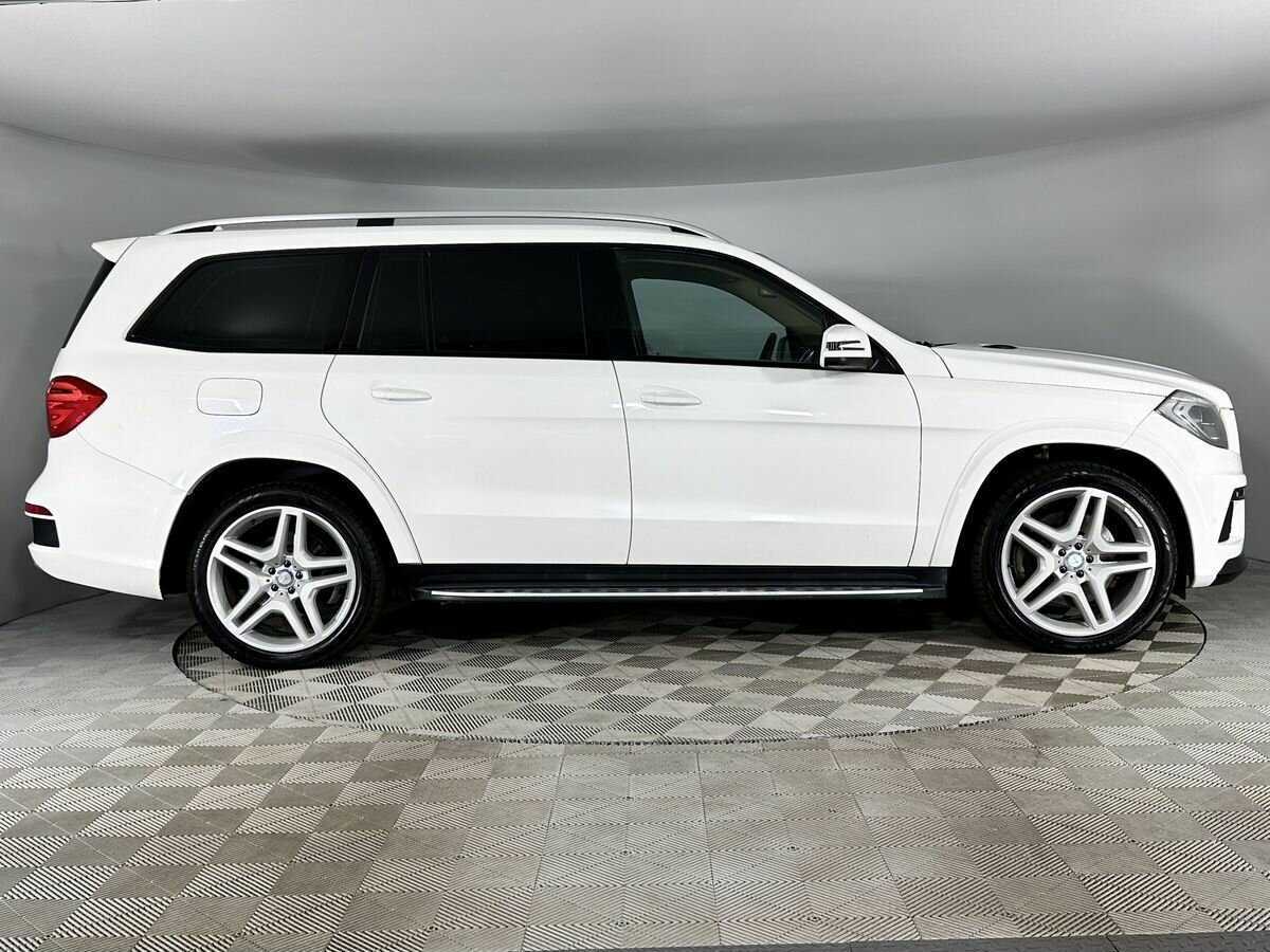 Купить Mercedes-Benz GL-Класс с пробегом. Фото: #4
