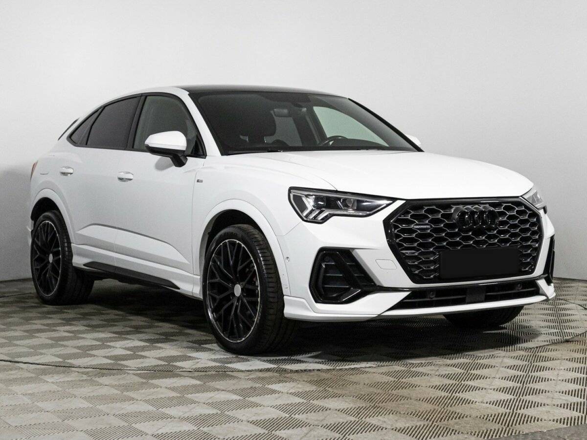 Купить Audi Q3 Sportback с пробегом. Фото: #2