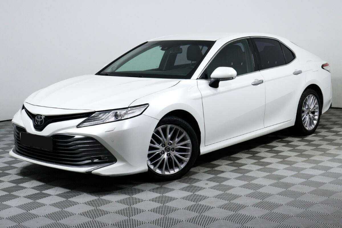 Купить Toyota Camry с пробегом. Фото: #0
