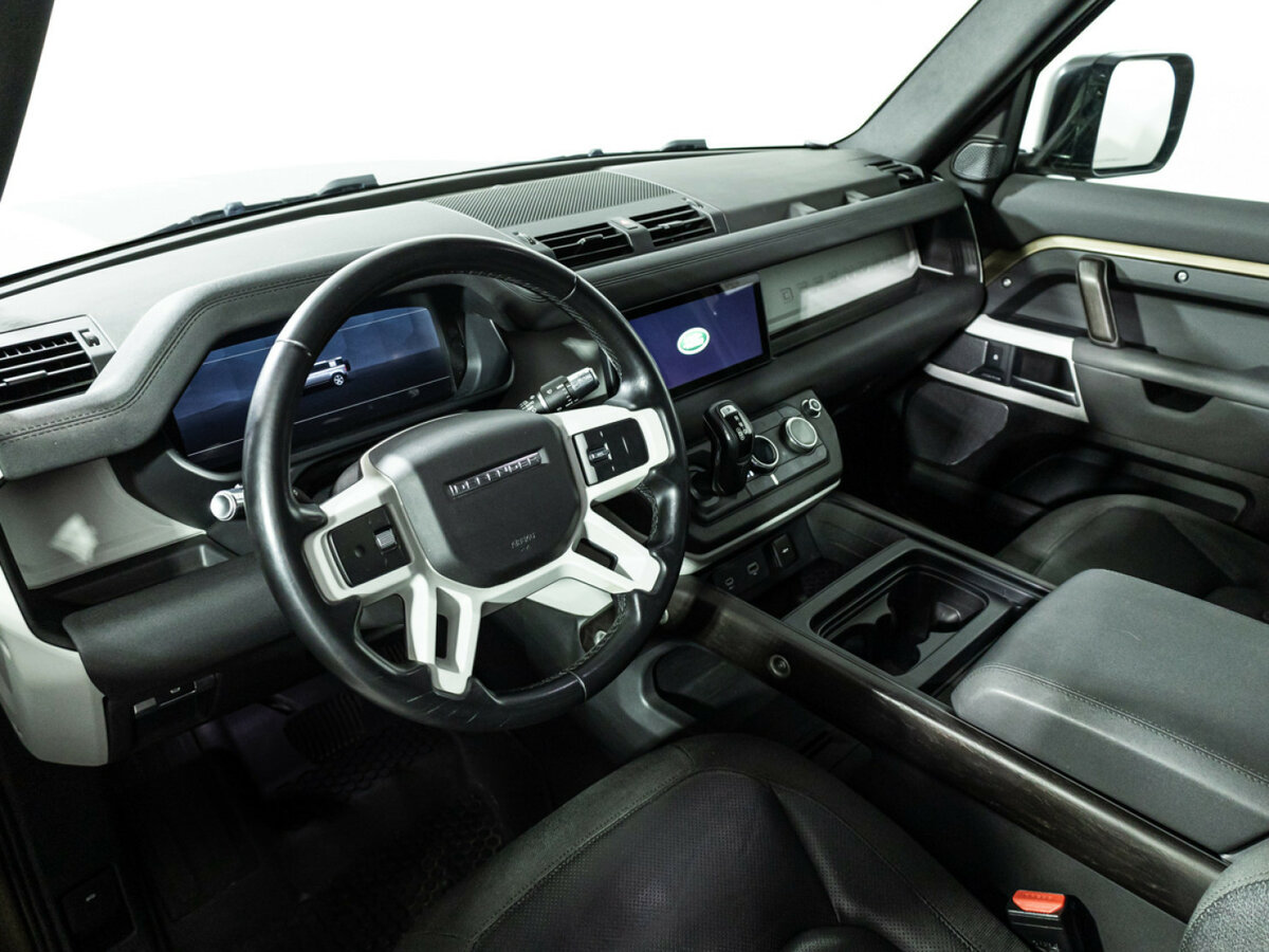 Купить Land Rover Defender с пробегом. Фото: #7