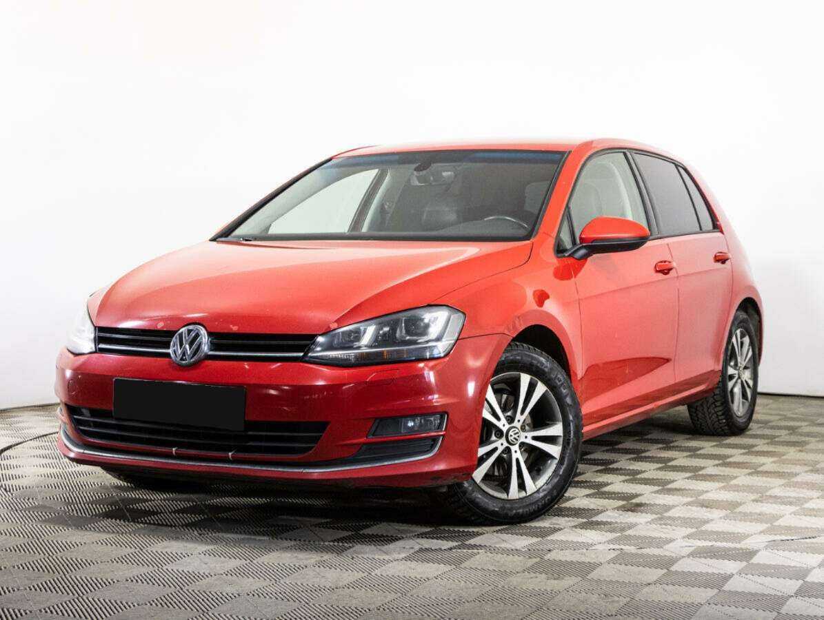 Купить Volkswagen Golf с пробегом. Посмотреть фото