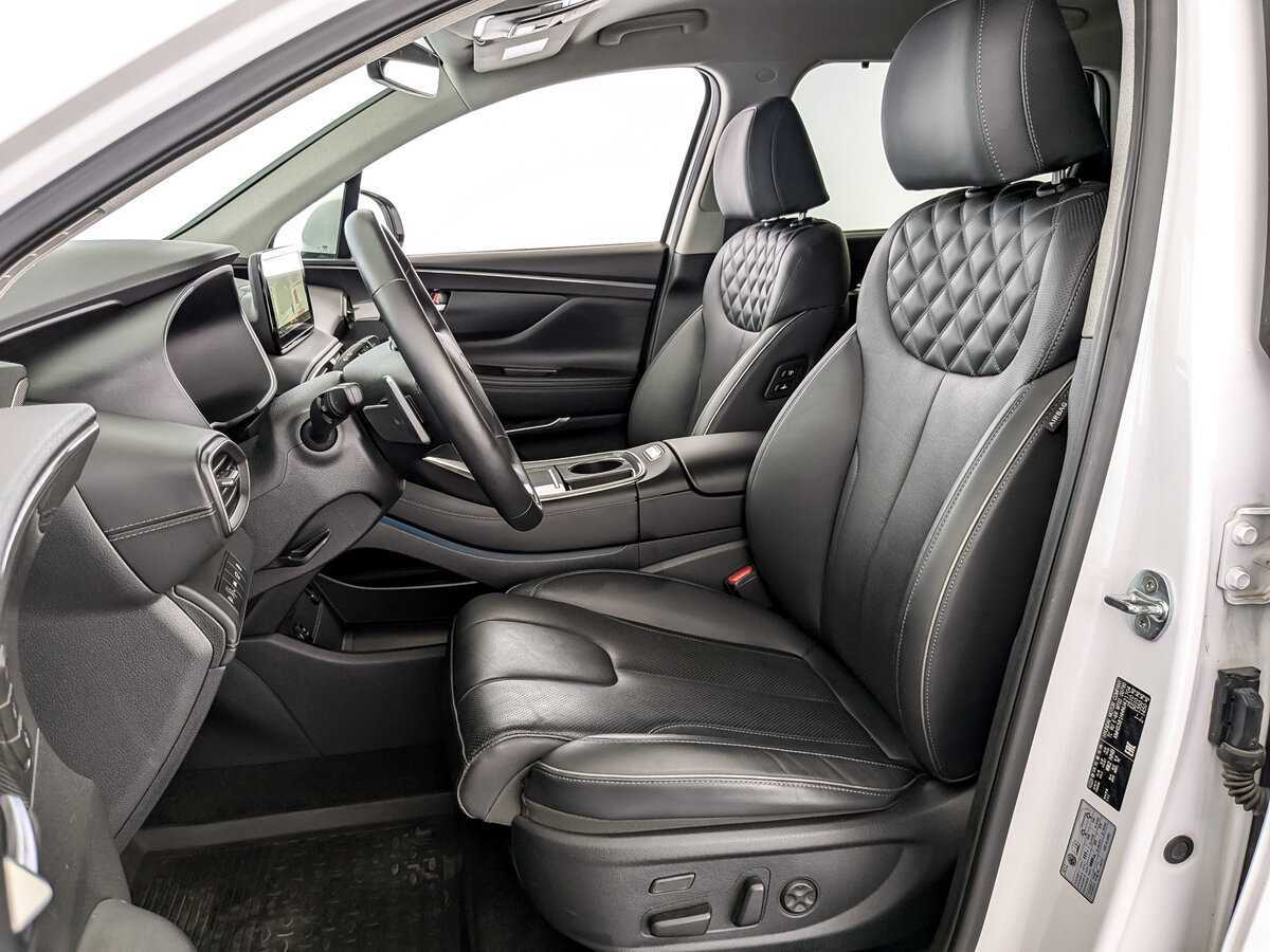 Купить Hyundai Santa Fe с пробегом. Фото: #14