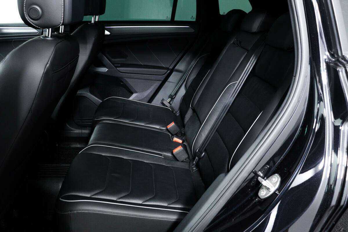 Купить Volkswagen Tiguan с пробегом. Фото: #10