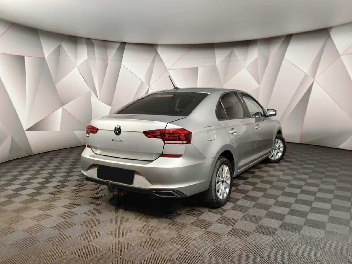 Купить Volkswagen Polo с пробегом. Фото: #1