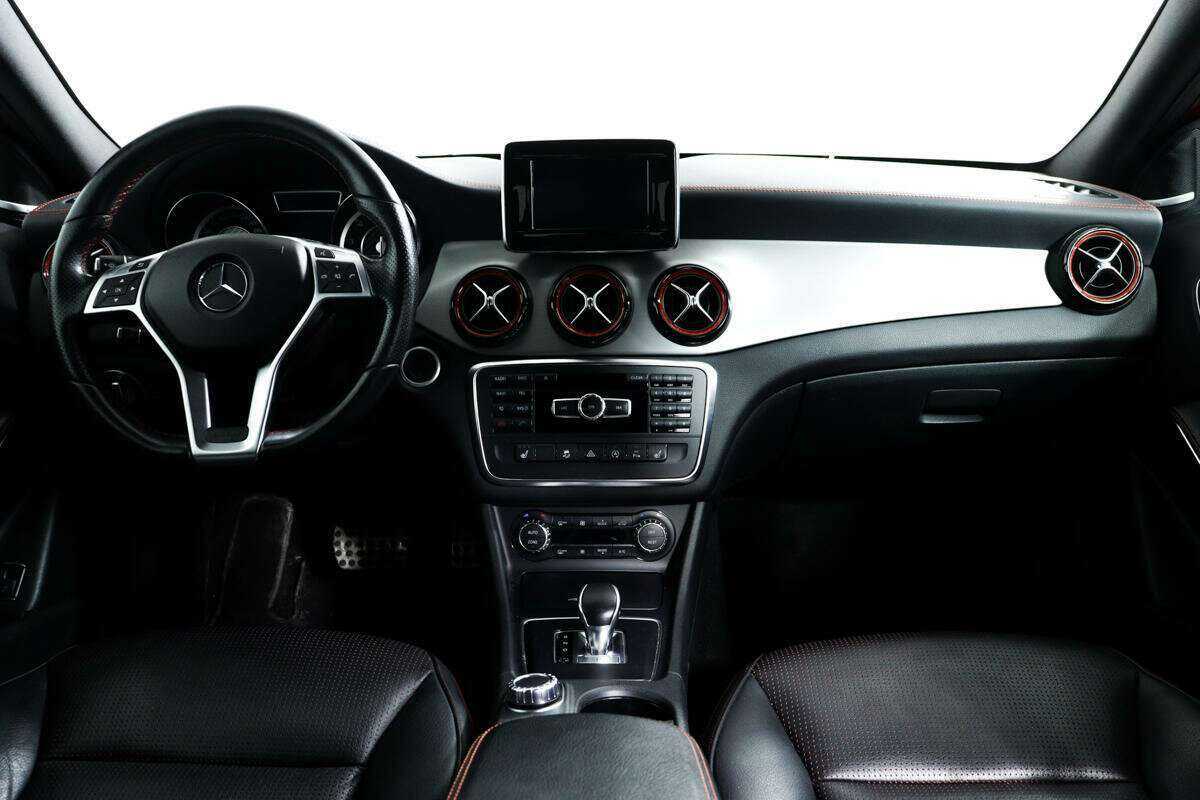 Купить Mercedes-Benz GLA AMG с пробегом. Фото: #10