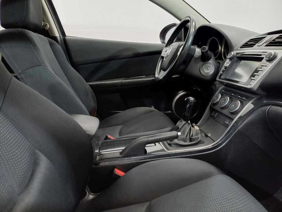 Купить Mazda 6 с пробегом. Фото: #9