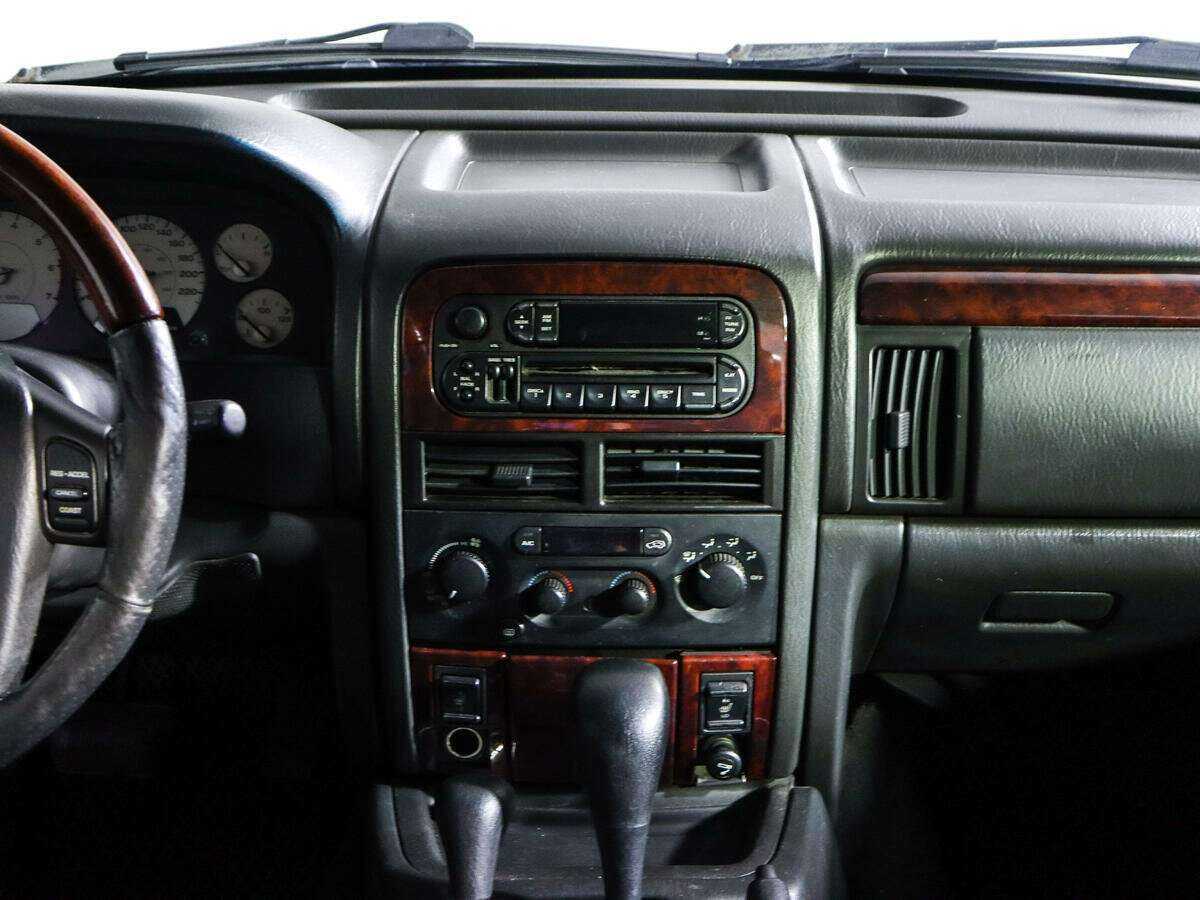 Купить Jeep Grand Cherokee с пробегом. Фото: #11