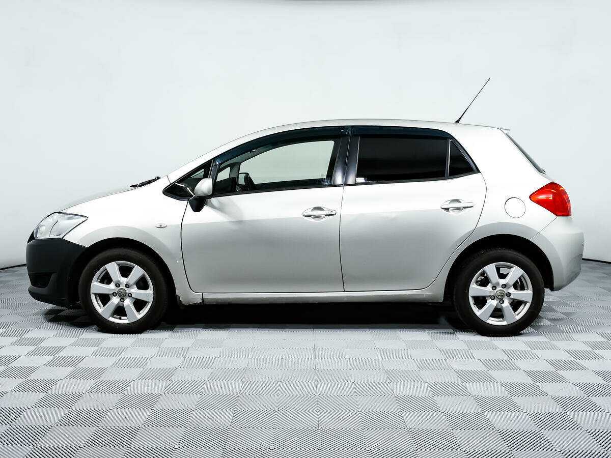 Купить Toyota Auris с пробегом. Фото: #7