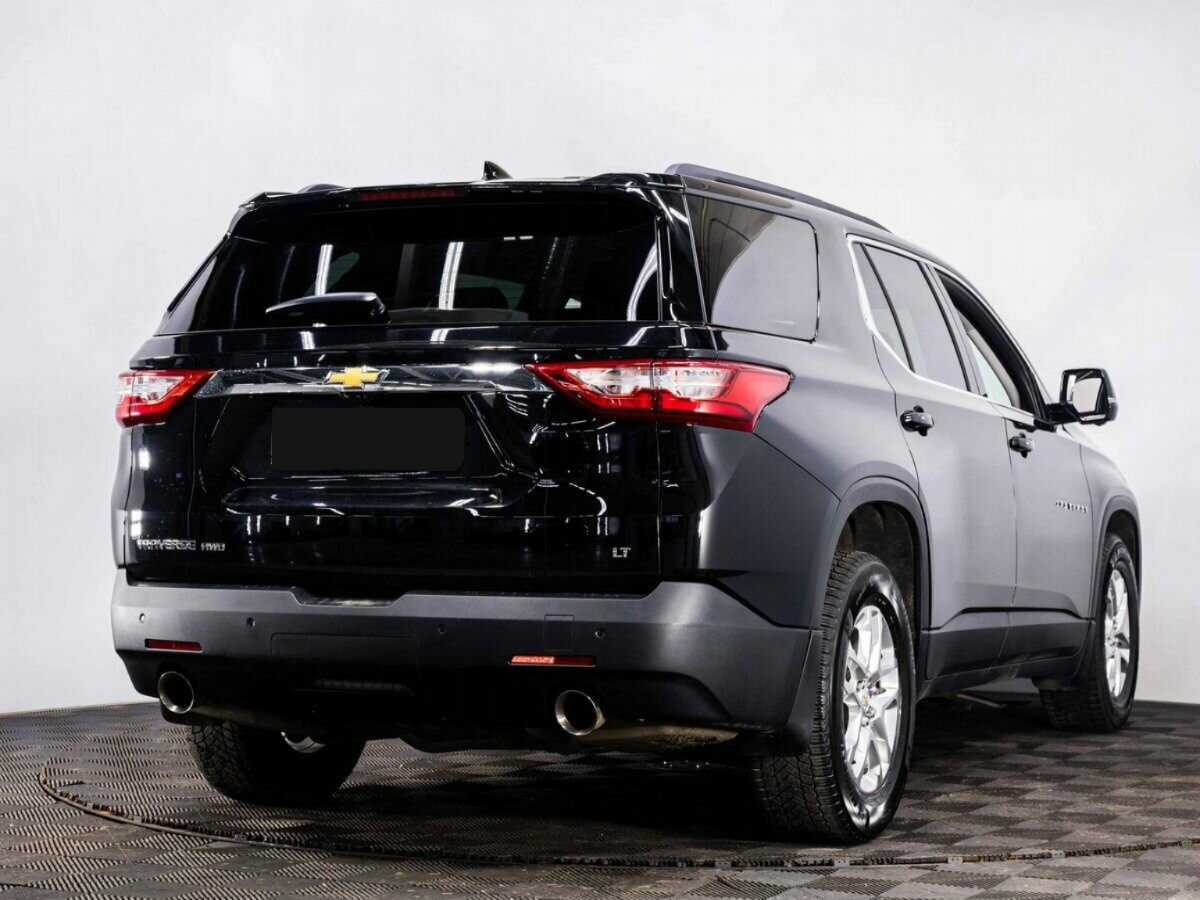 Купить Chevrolet Traverse с пробегом. Фото: #5