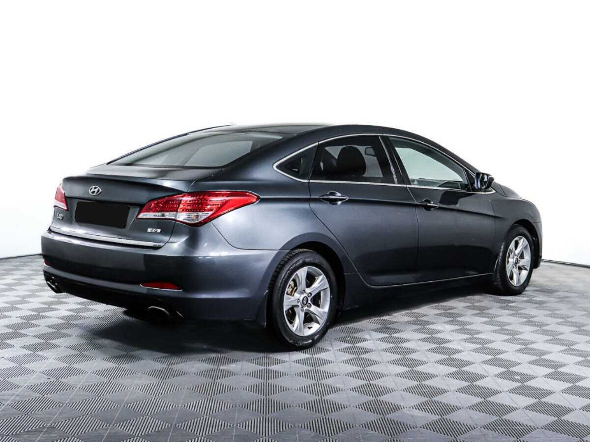 Купить Hyundai i40 с пробегом. Фото: #4