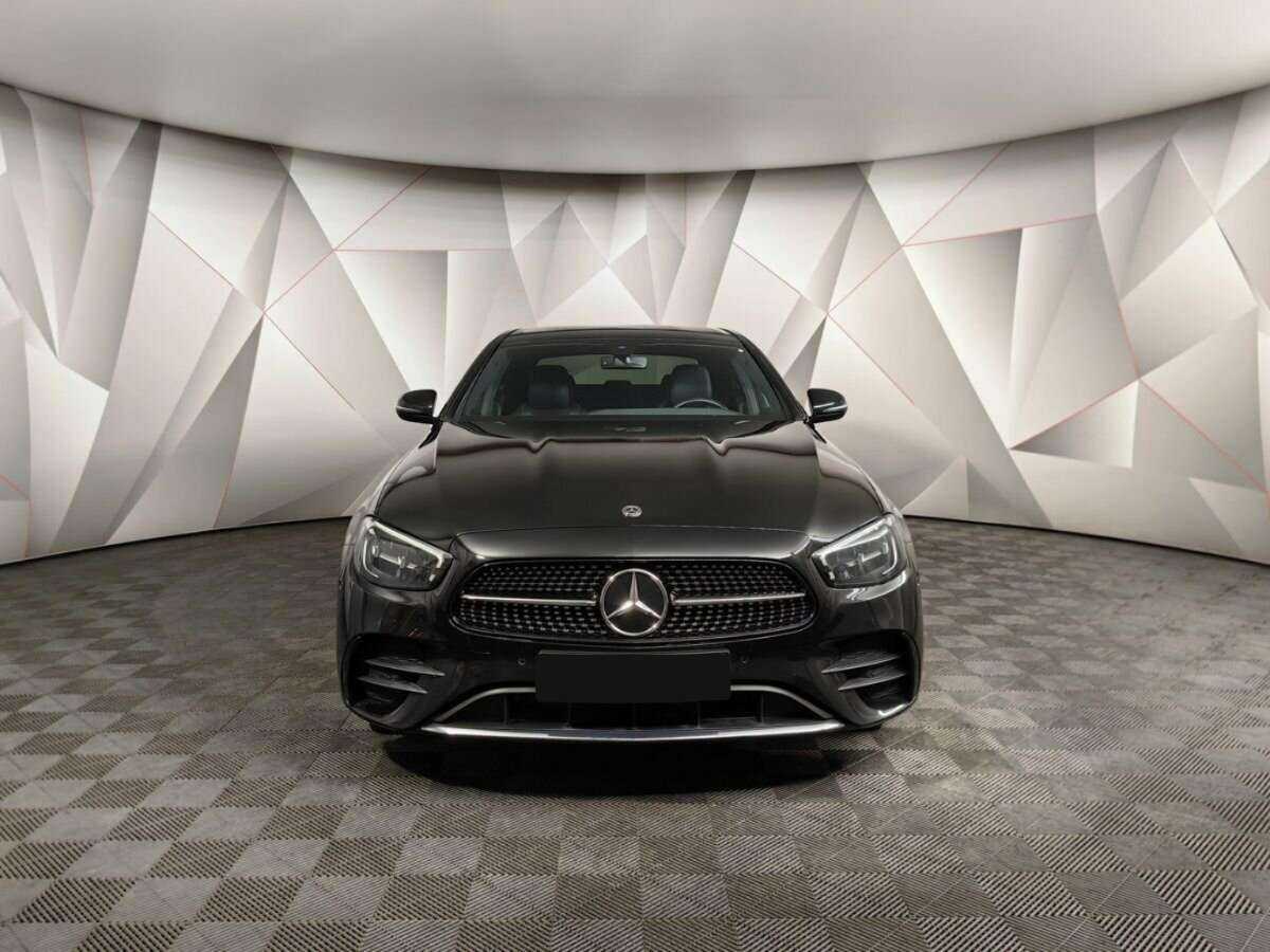 Купить Mercedes-Benz E-Класс с пробегом. Фото: #6