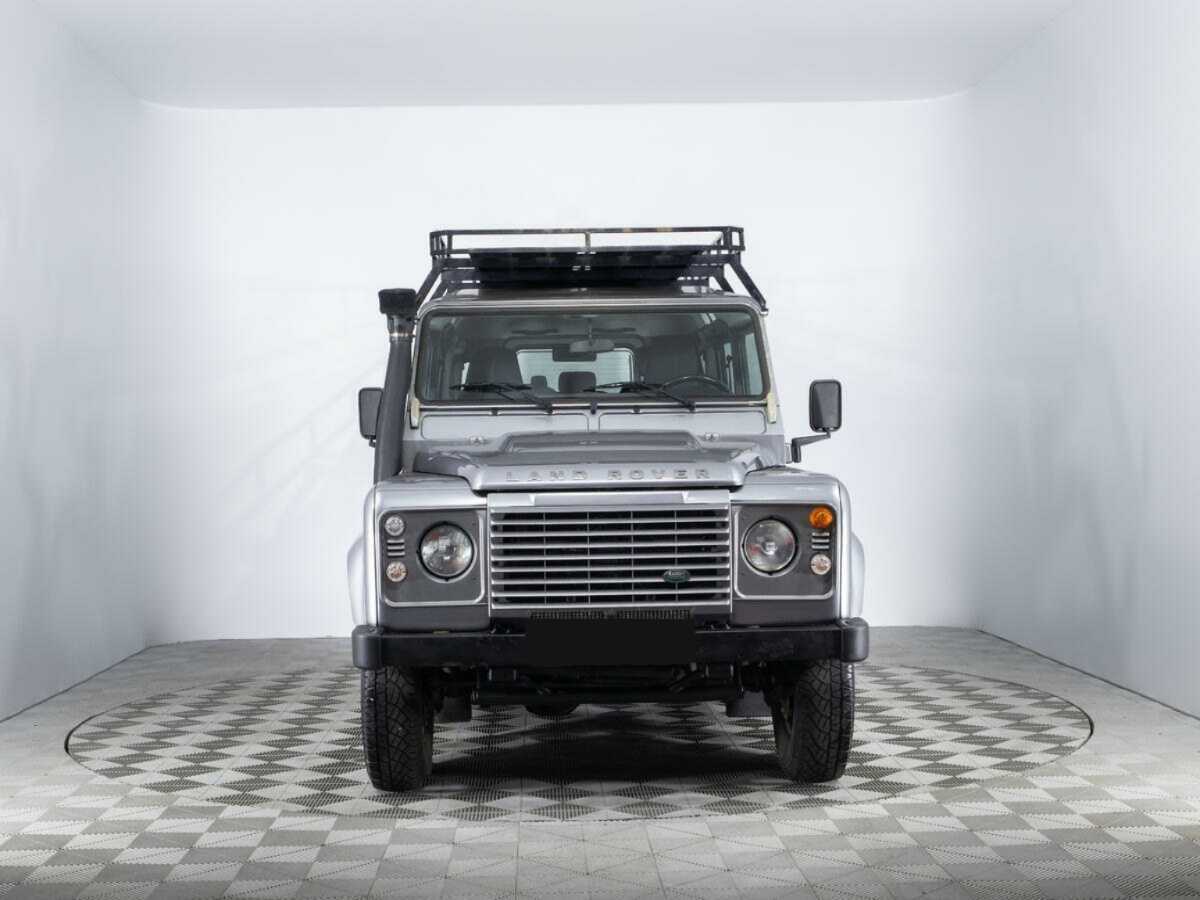 Купить Land Rover Defender с пробегом. Фото: #1