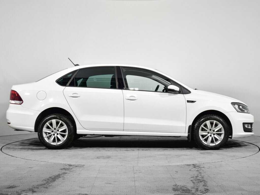 Купить Volkswagen Polo с пробегом. Фото: #3