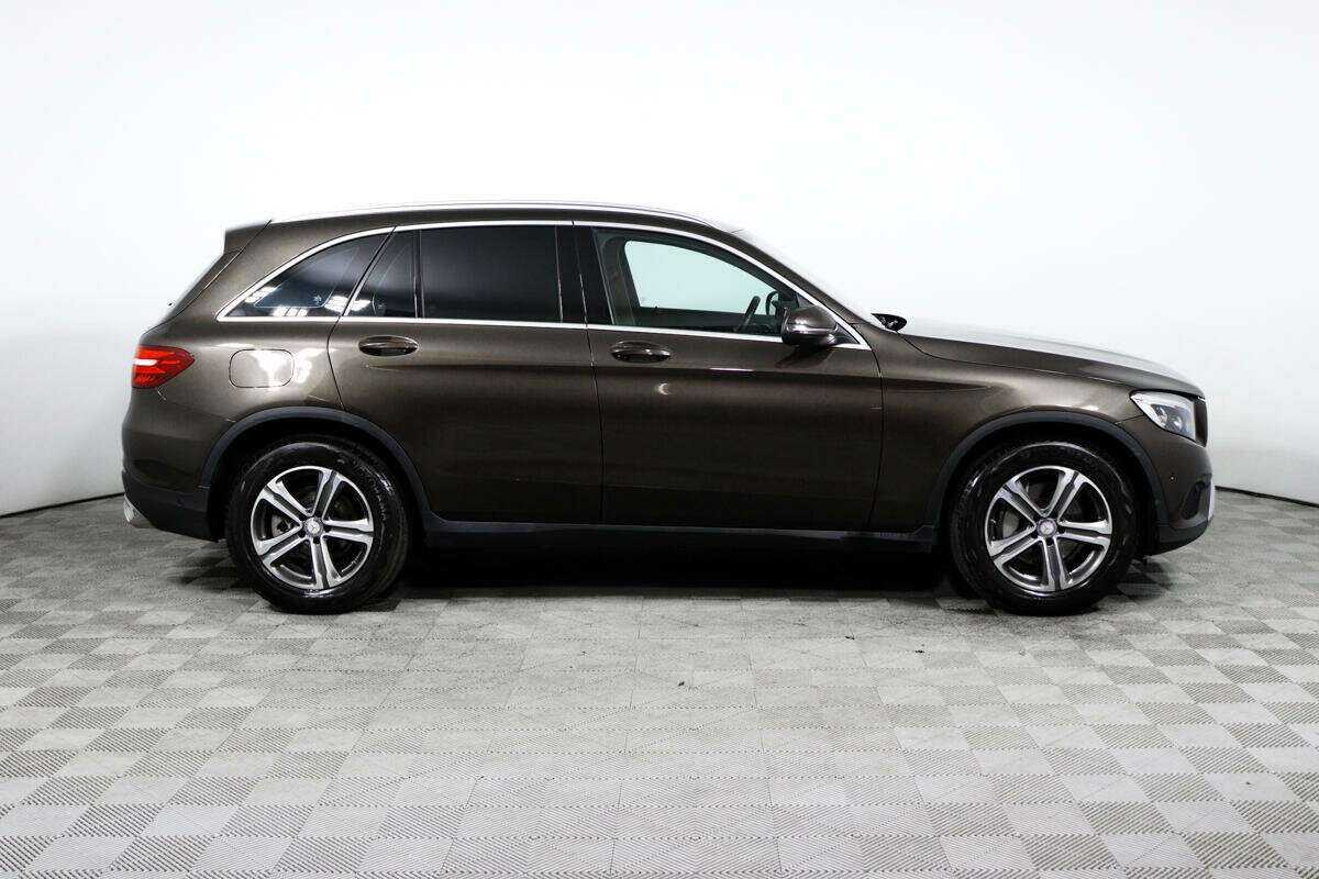 Купить Mercedes-Benz GLC с пробегом. Фото: #3