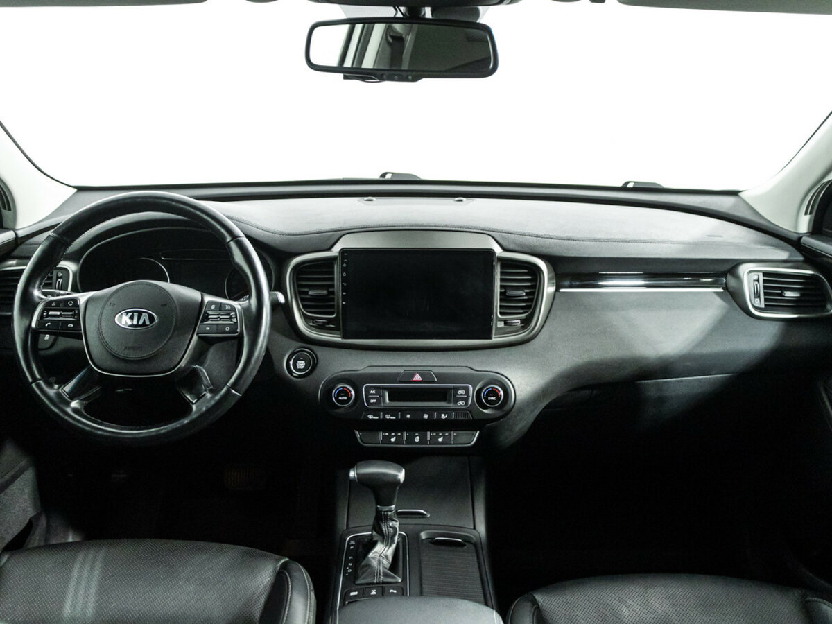 Купить Kia Sorento с пробегом. Фото: #12