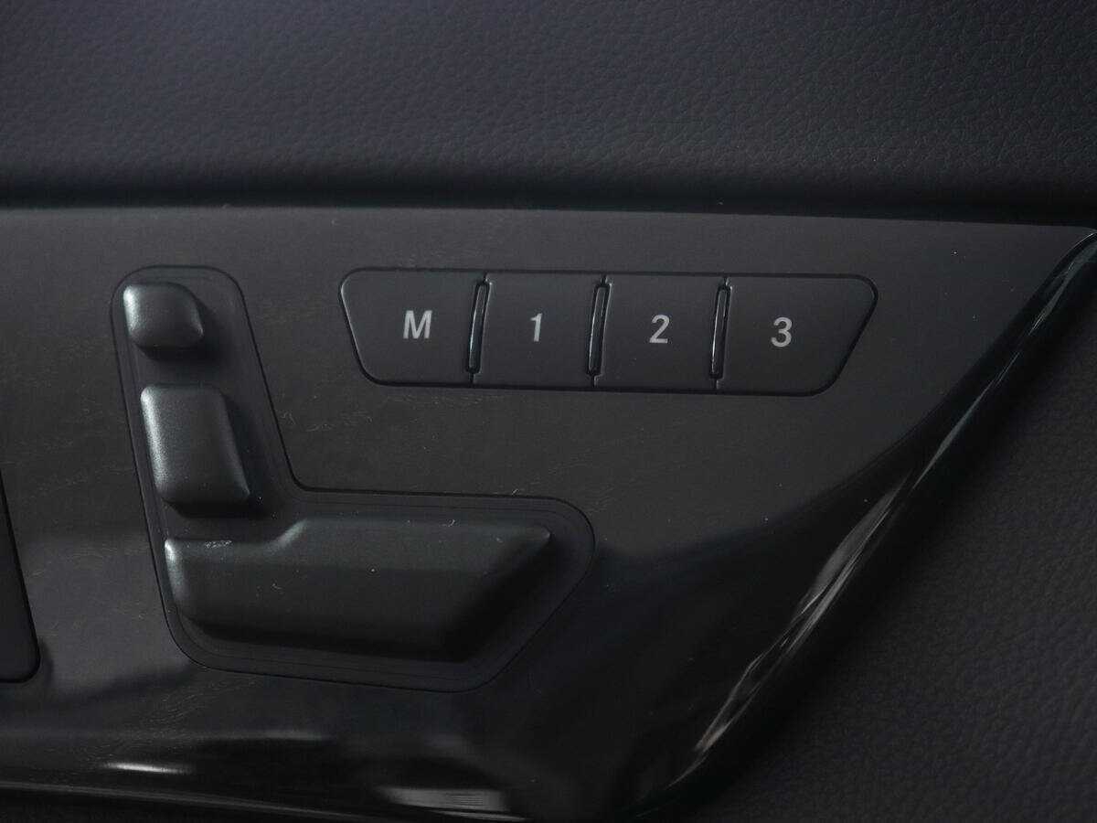 Купить Mercedes-Benz CLS с пробегом. Фото: #14