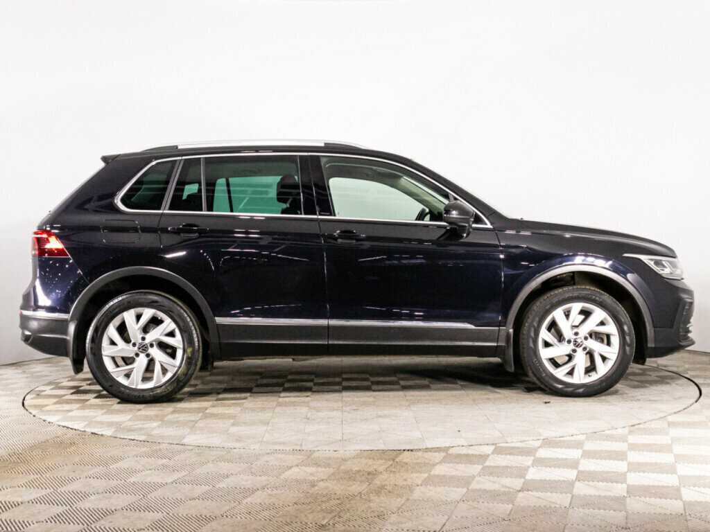 Купить Volkswagen Tiguan с пробегом. Фото: #3