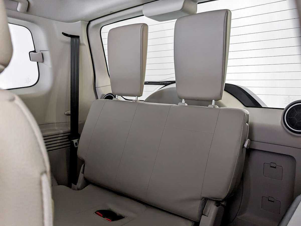 Купить Mitsubishi Pajero с пробегом. Фото: #21