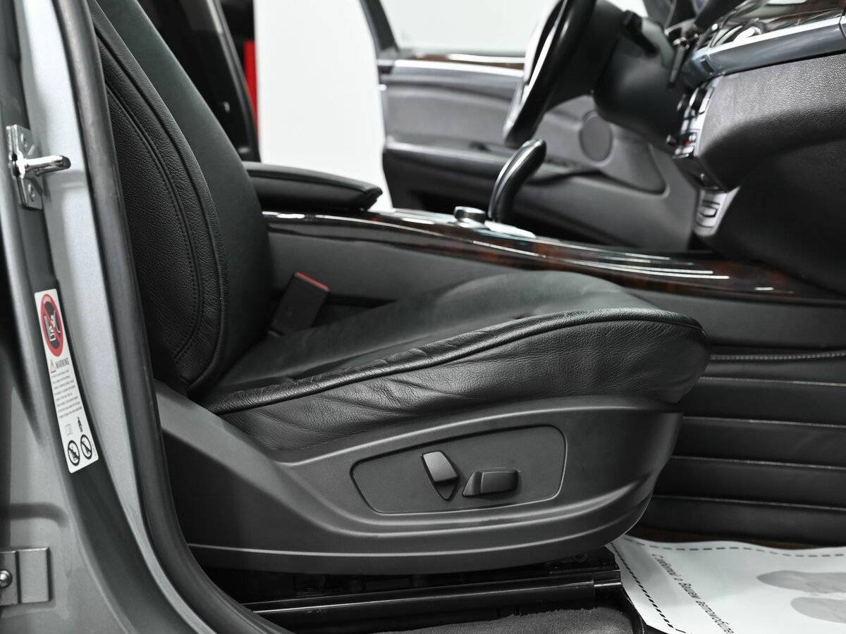 Купить BMW X5 с пробегом. Фото: #14