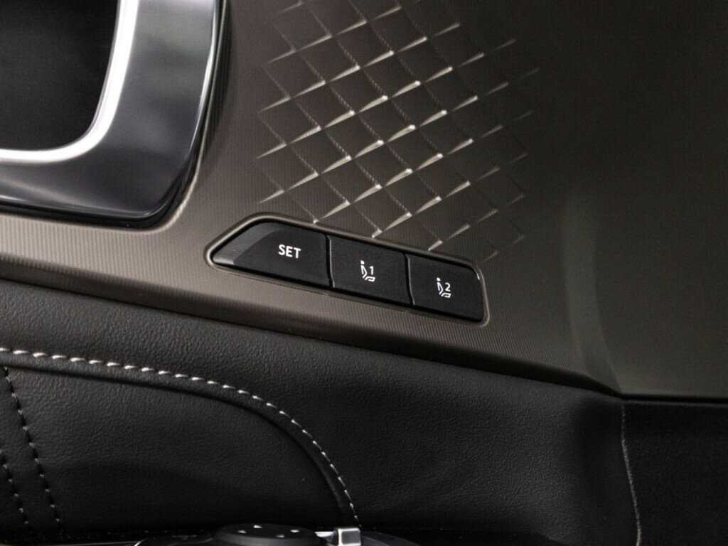Купить Kia Sorento с пробегом. Фото: #20