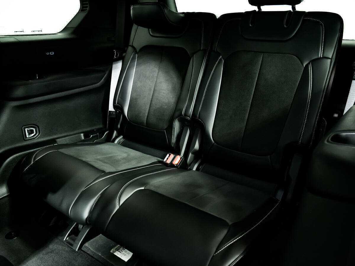 Купить Jeep Grand Cherokee с пробегом. Фото: #12