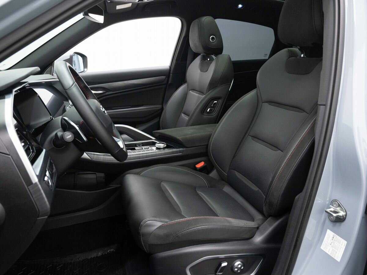 Купить Geely Tugella с пробегом. Фото: #7