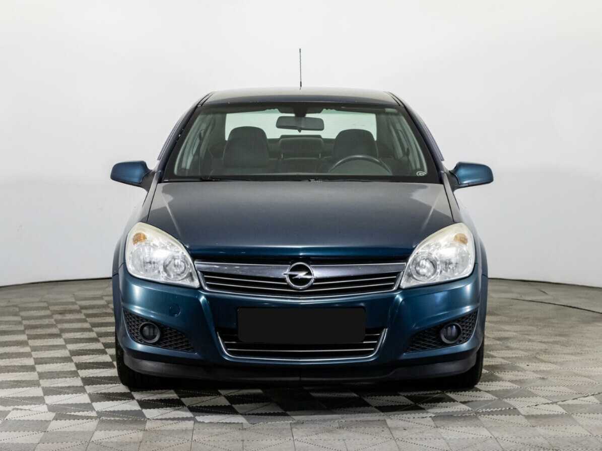 Купить Opel Astra с пробегом. Фото: #1