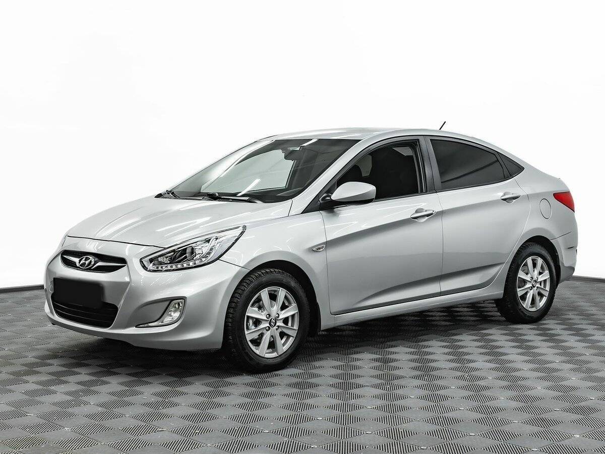 Купить Hyundai Solaris с пробегом. Посмотреть фото
