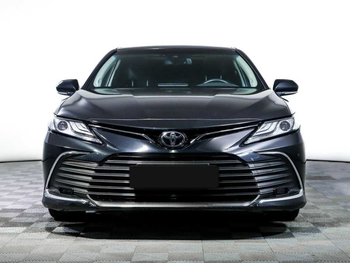 Купить Toyota Camry с пробегом. Фото: #1