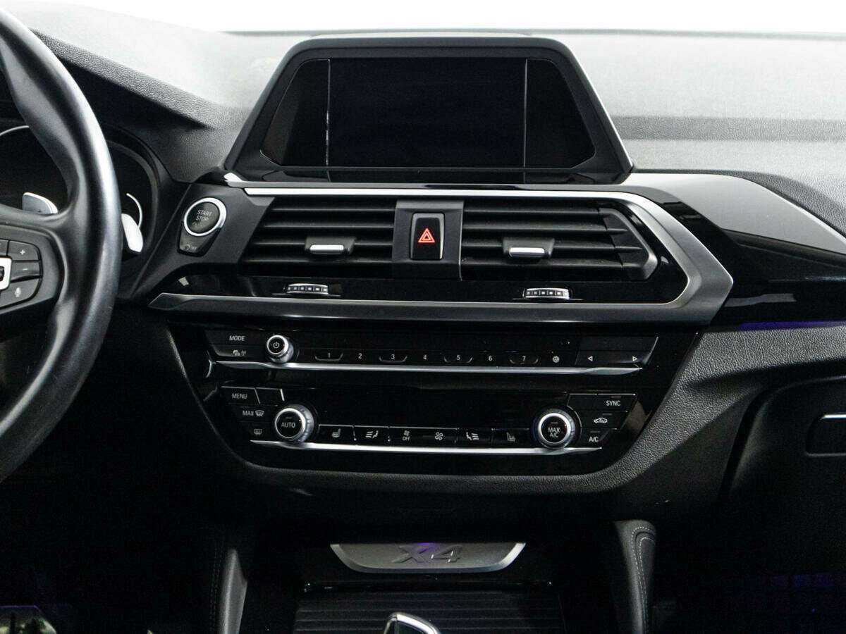 Купить BMW X4 с пробегом. Фото: #13