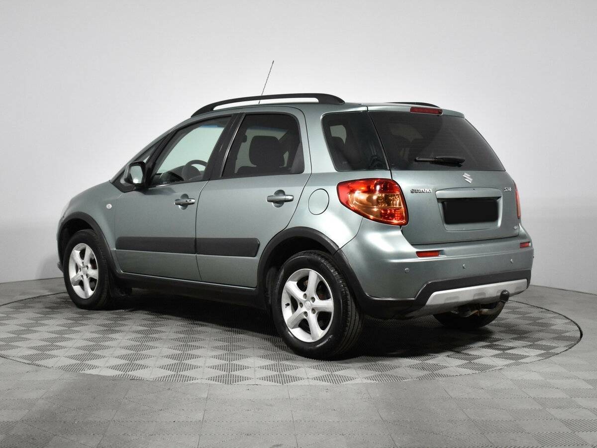 Купить Suzuki SX4 с пробегом. Фото: #6