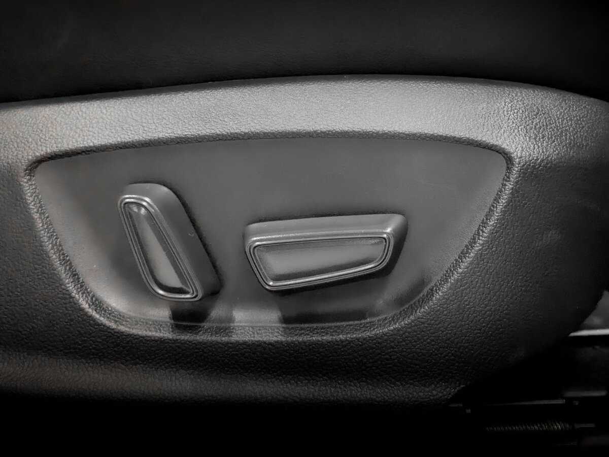 Купить Toyota Camry с пробегом. Фото: #24