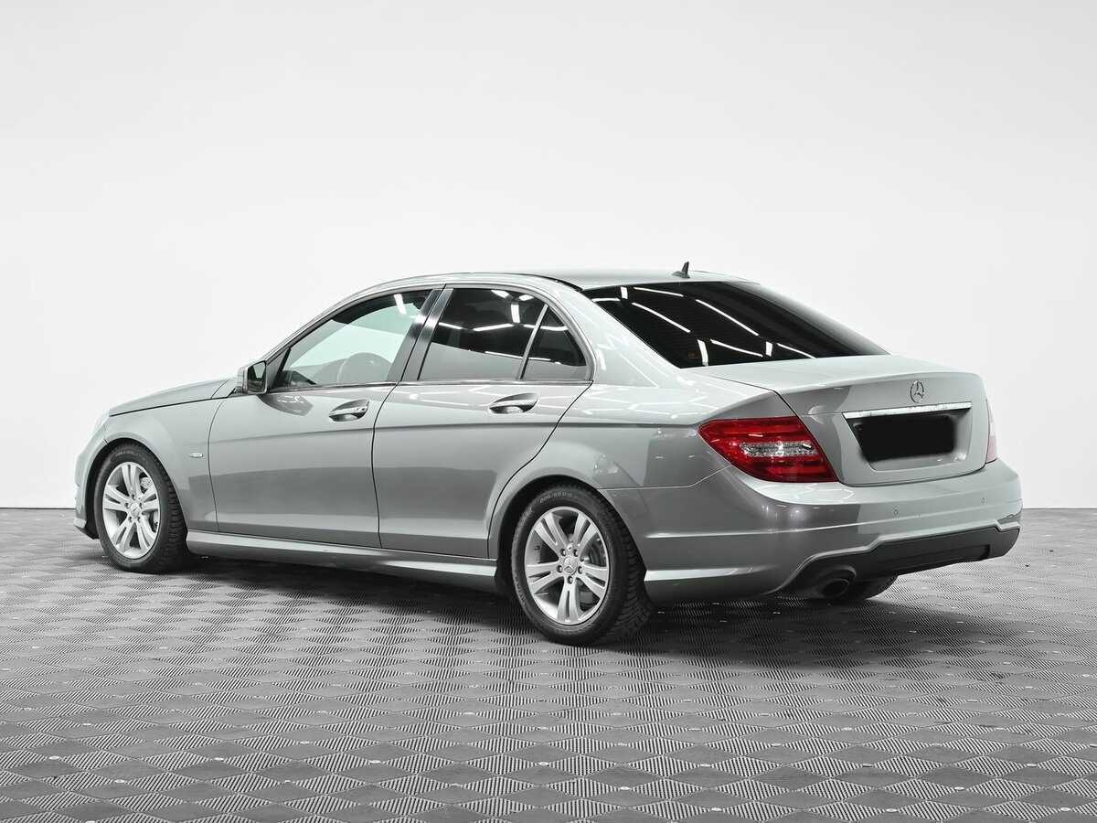 Купить Mercedes-Benz C-Класс с пробегом. Фото: #3