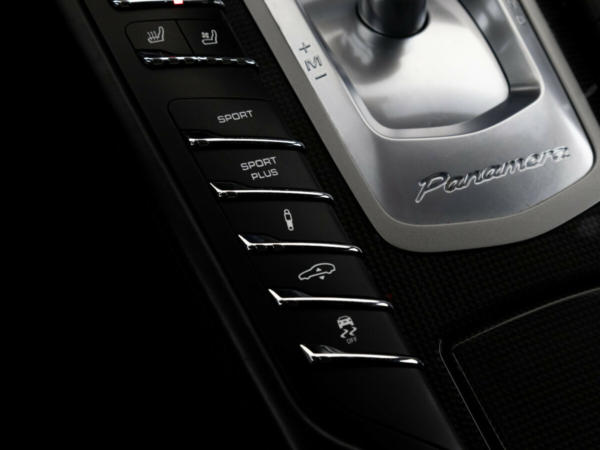 Купить Porsche Panamera с пробегом. Фото: #17