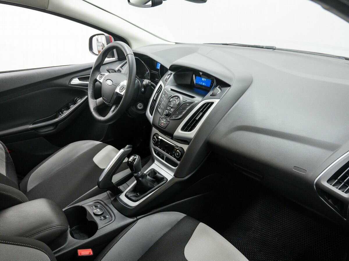 Купить Ford Focus с пробегом. Фото: #6