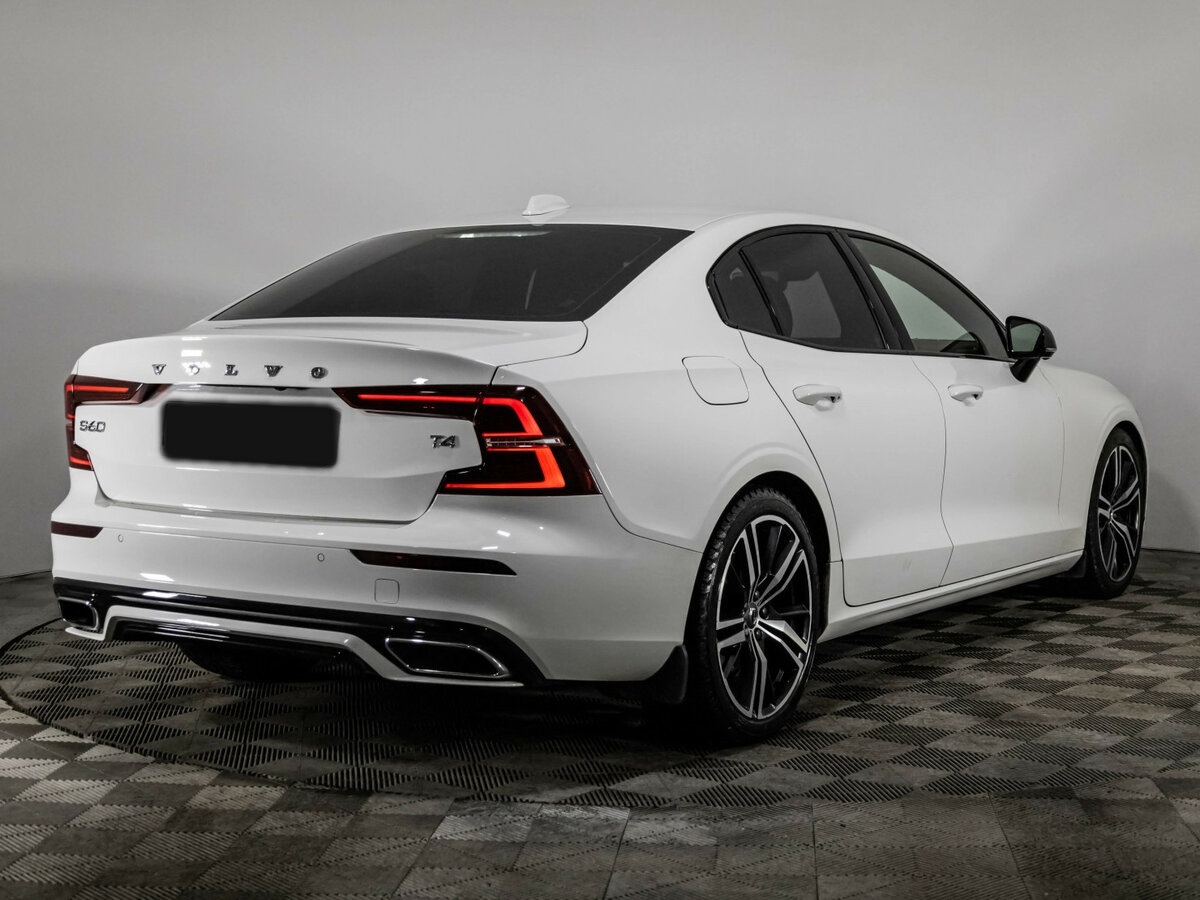 Купить Volvo S60 с пробегом. Фото: #3