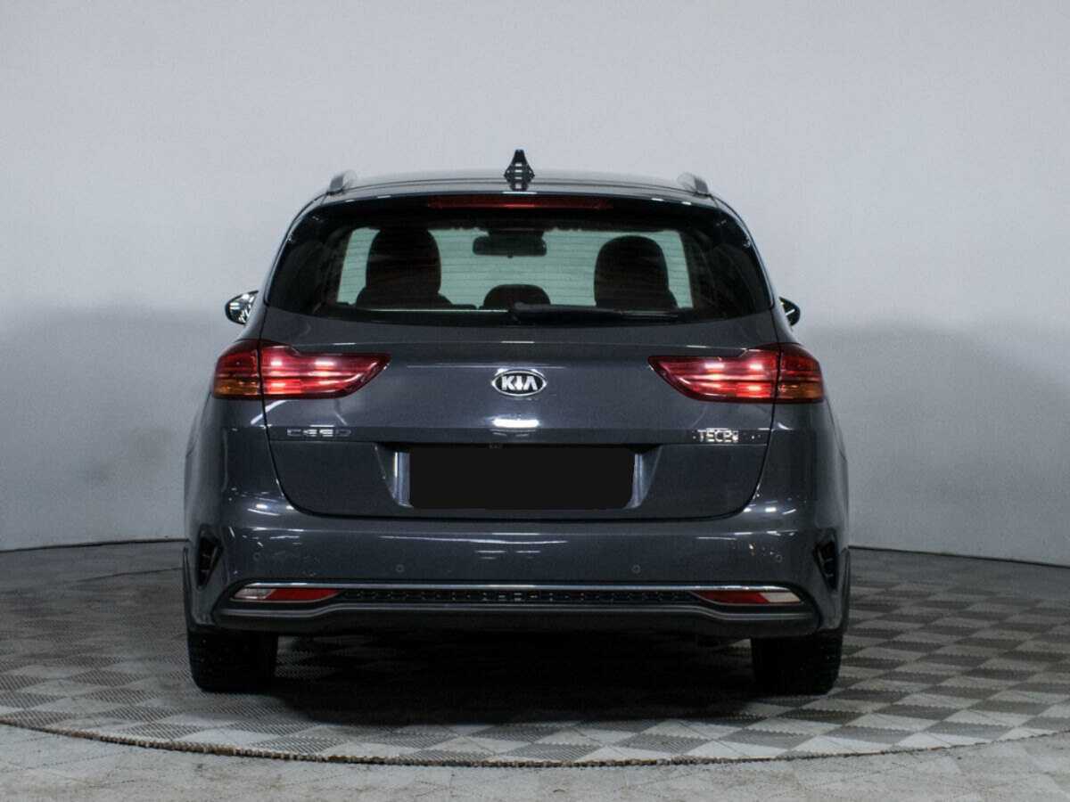 Купить Kia Ceed с пробегом. Фото: #5