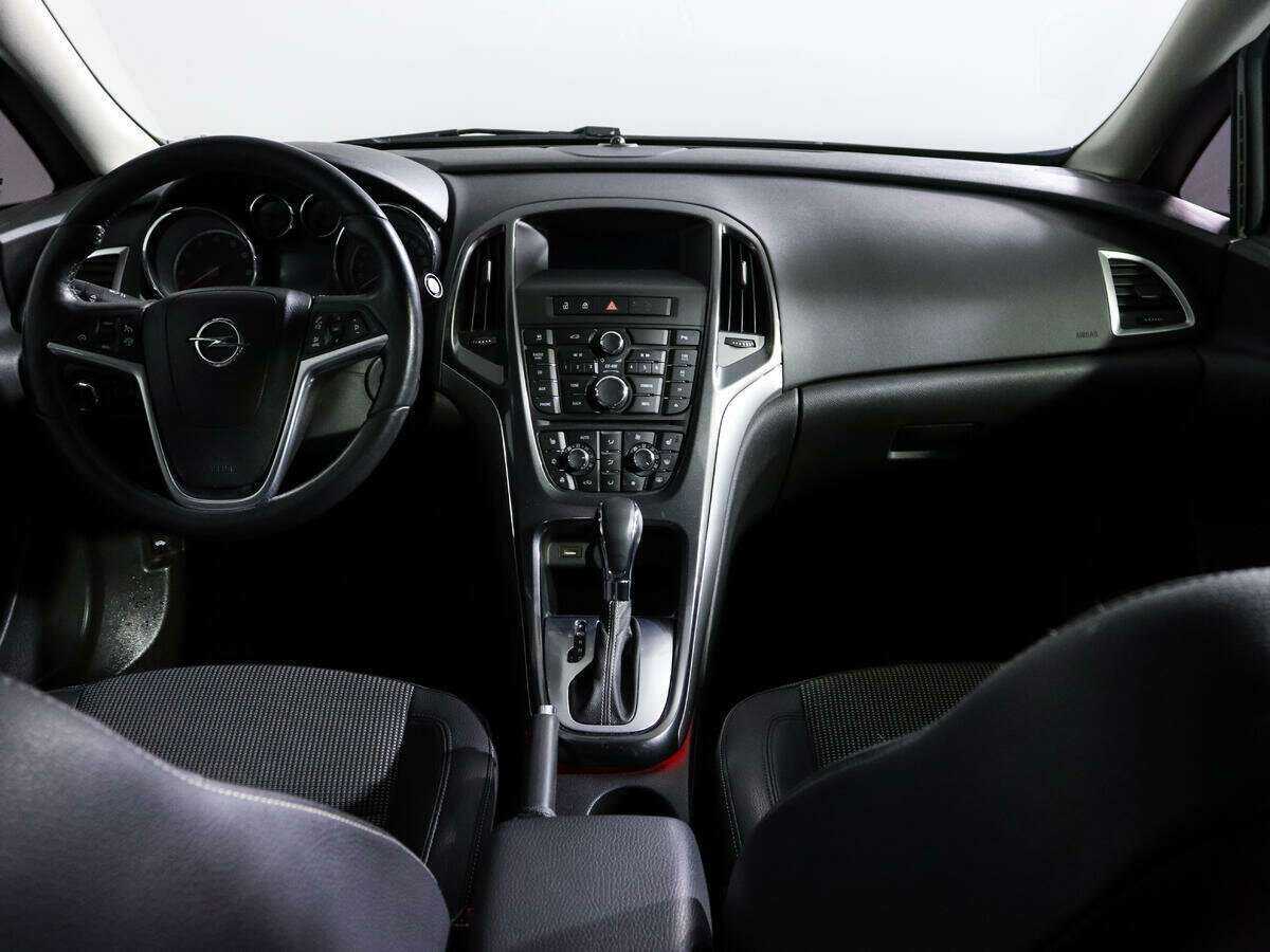 Купить Opel Astra с пробегом. Фото: #11