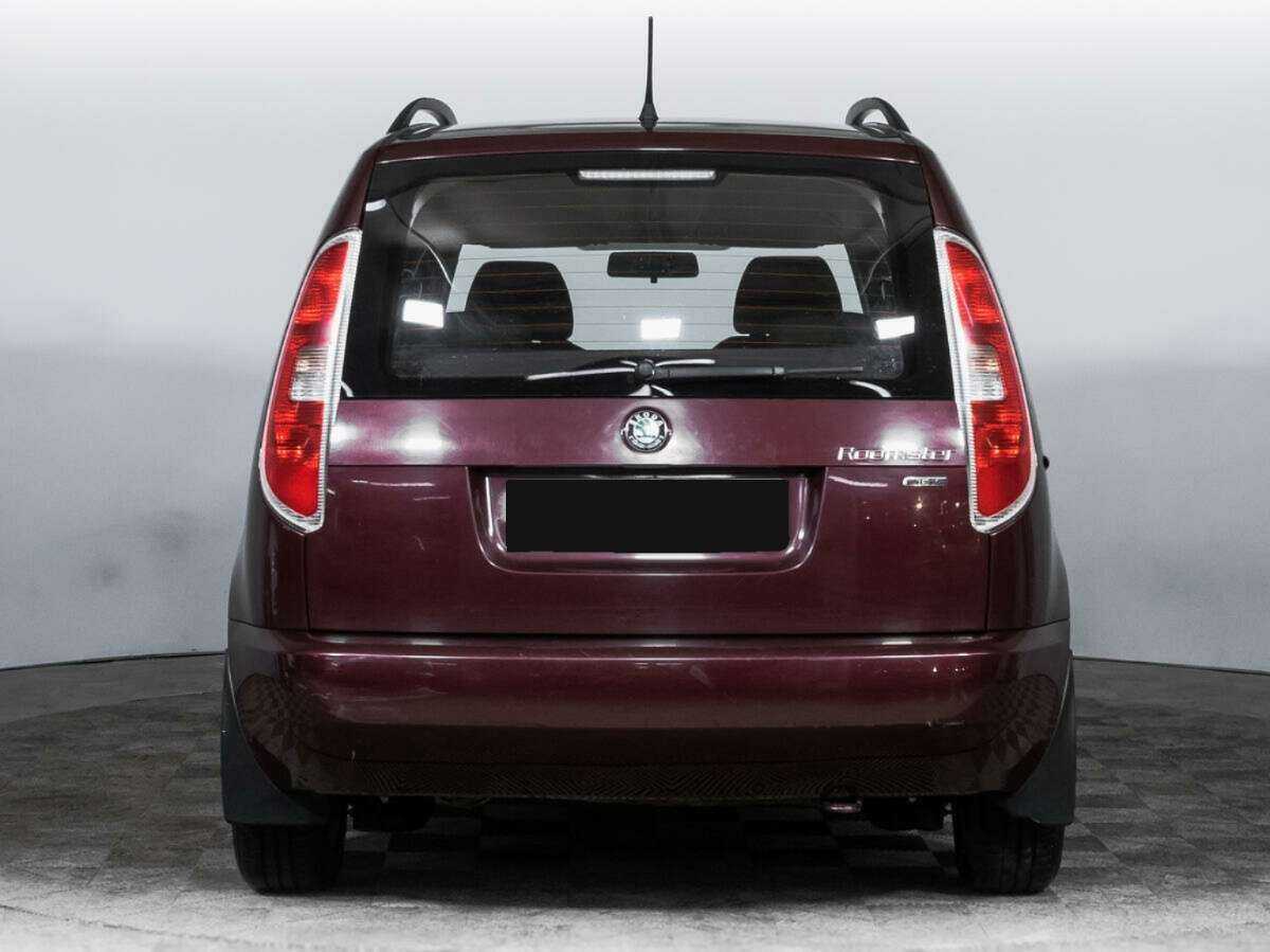 Купить Skoda Roomster с пробегом. Фото: #5