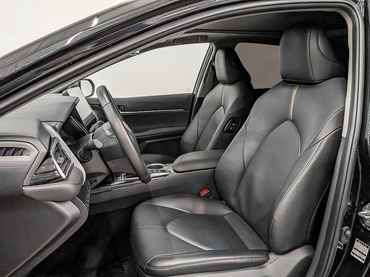 Купить Toyota Camry с пробегом. Фото: #19