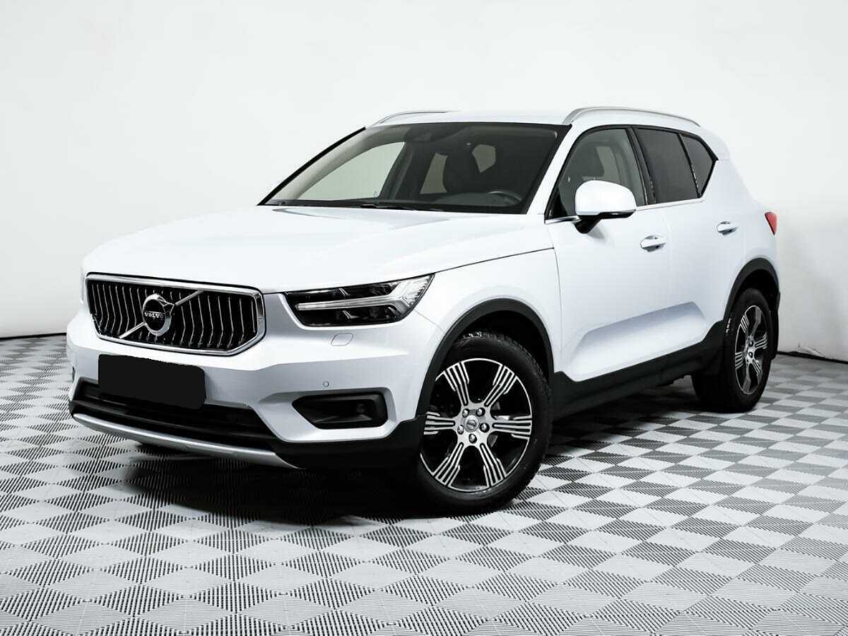 Купить Volvo XC40 с пробегом. Фото: #0