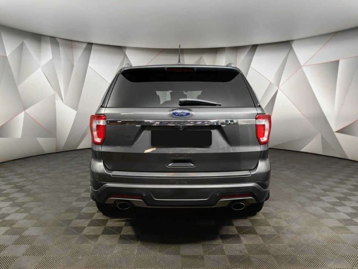 Купить Ford Explorer с пробегом. Фото: #7