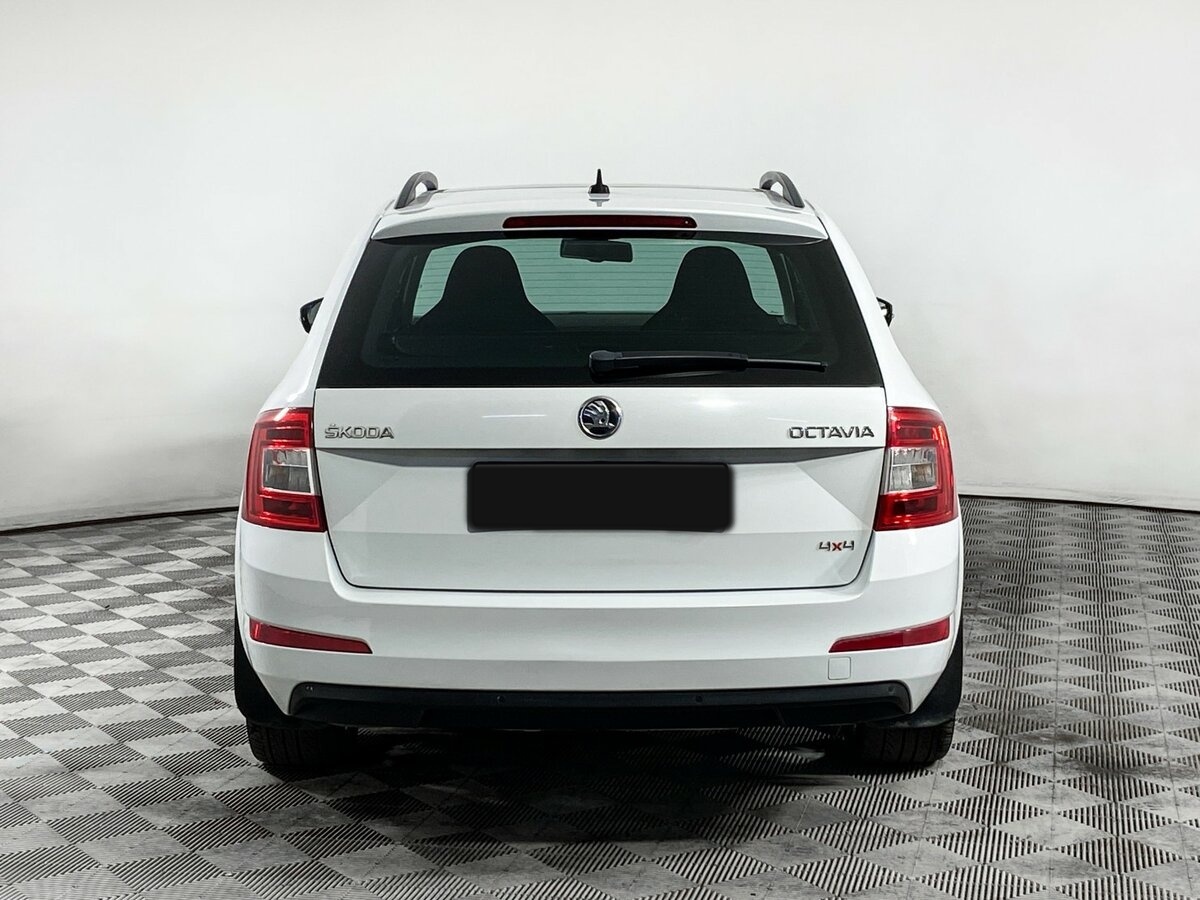 Купить Skoda Octavia с пробегом. Фото: #4