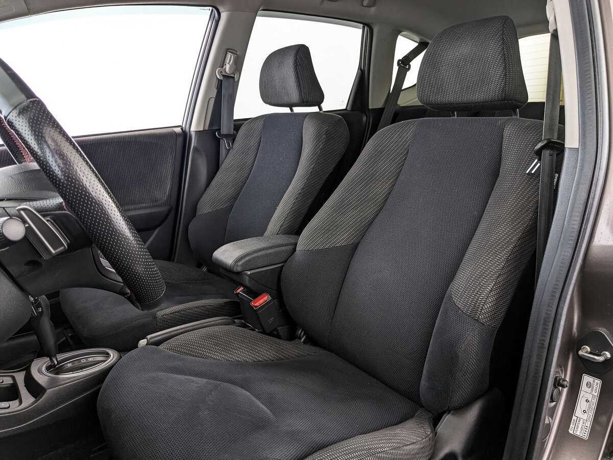 Купить Honda Jazz с пробегом. Фото: #15