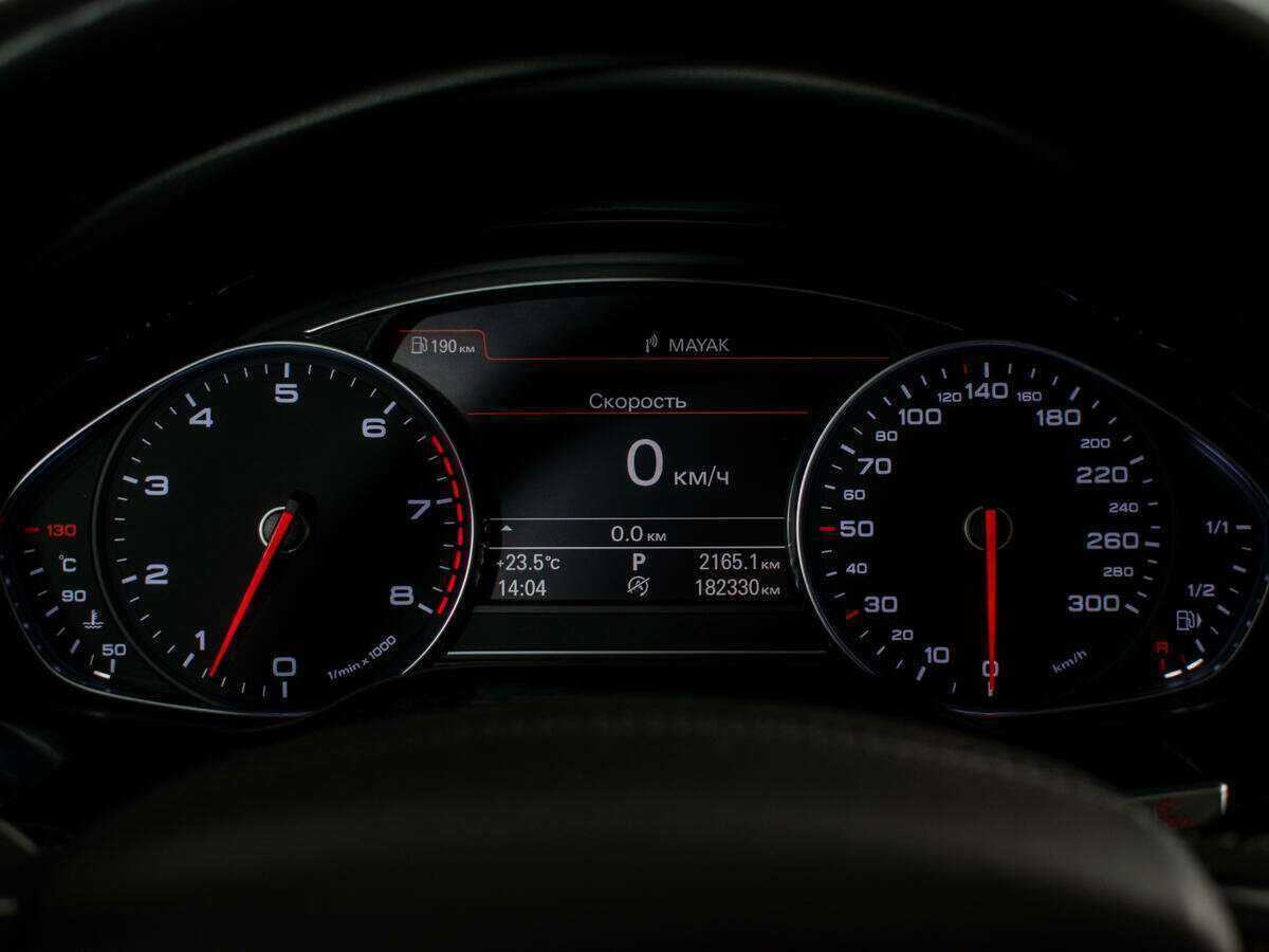 Купить Audi A8 с пробегом. Фото: #9