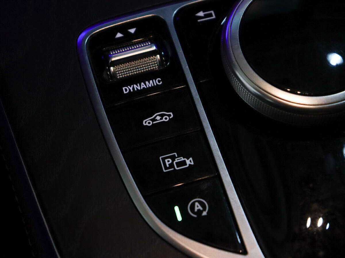 Купить Mercedes-Benz E-Класс с пробегом. Фото: #21